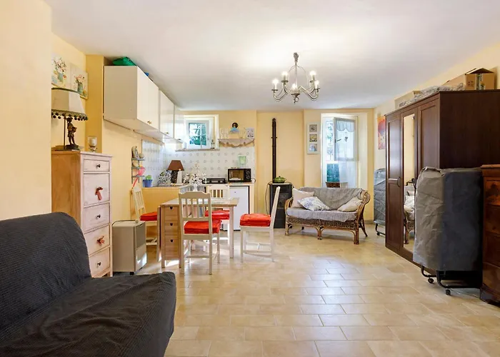 Daire La Casina Nel Borgo Camaiore