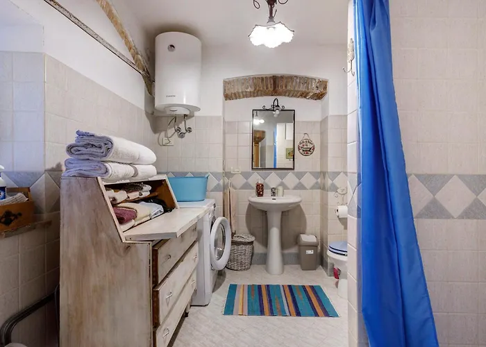La Casina Nel Borgo Daire Camaiore